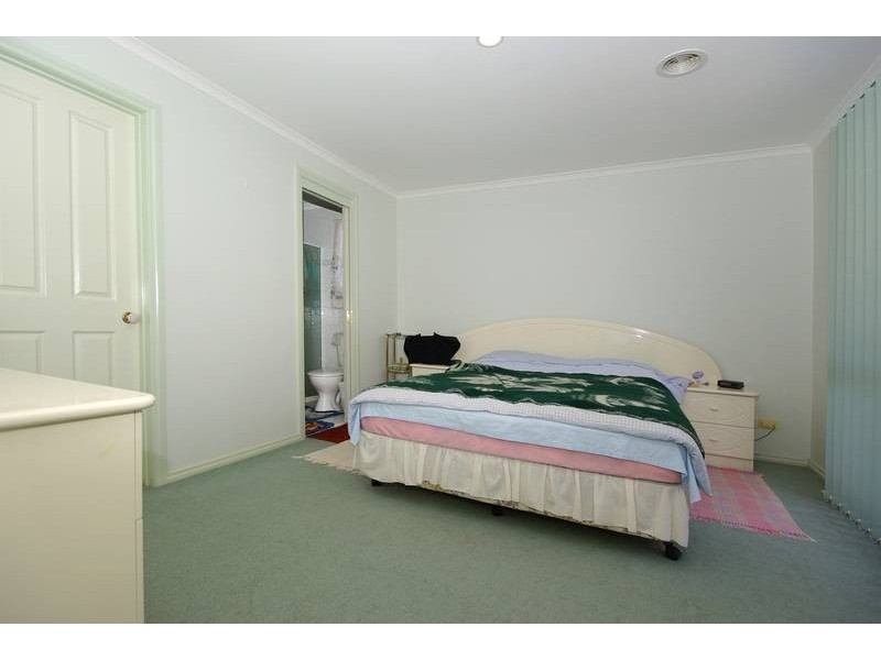 1/8 Fox Street, Dandenong VIC 3175