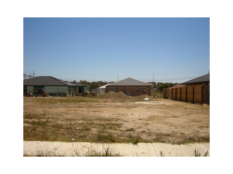 2 Tess Court, Narre Warren VIC 3805