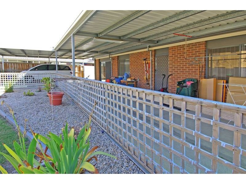 25 Carboni Crescent, Lynbrook VIC 3975