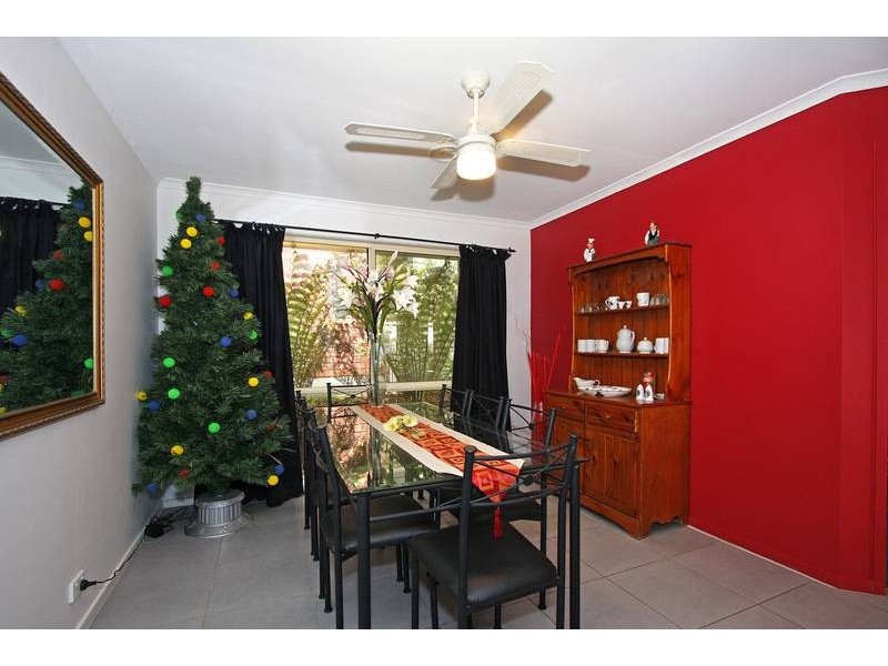4 Haydn Place, Narre Warren South VIC 3805