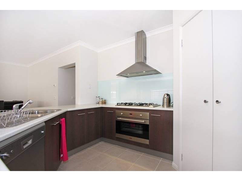 42 Franklin Parade, Lynbrook VIC 3975