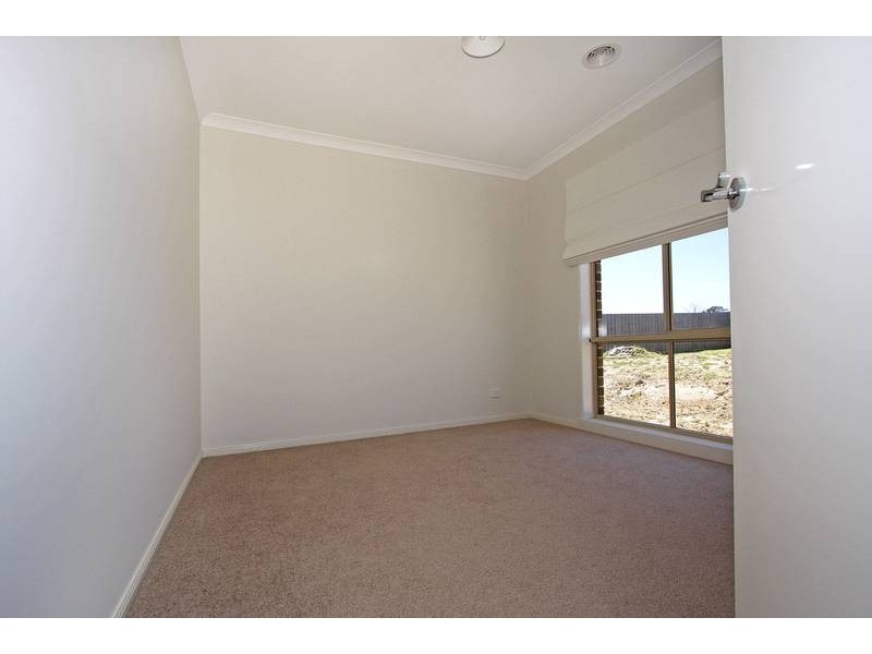 42 Franklin Parade, Lynbrook VIC 3975