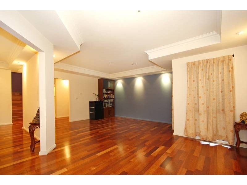 10 Monash Place, Clayton VIC 3168