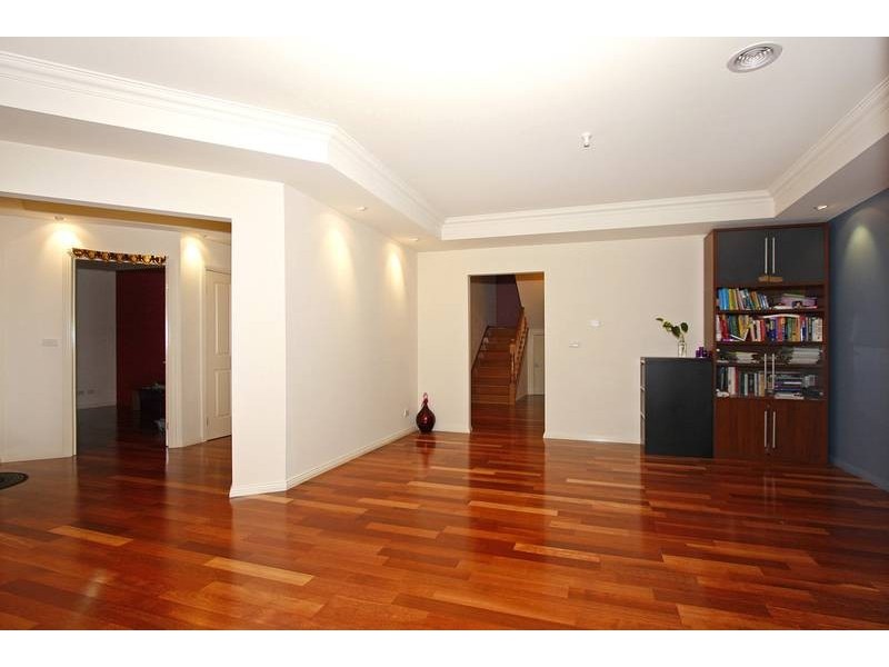10 Monash Place, Clayton VIC 3168