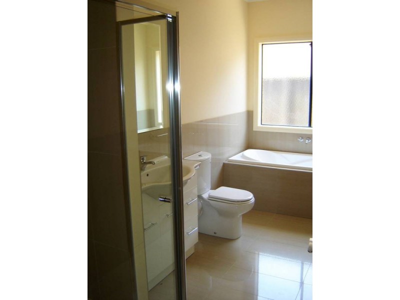 306 Paxton Link, Pakenham VIC 3810