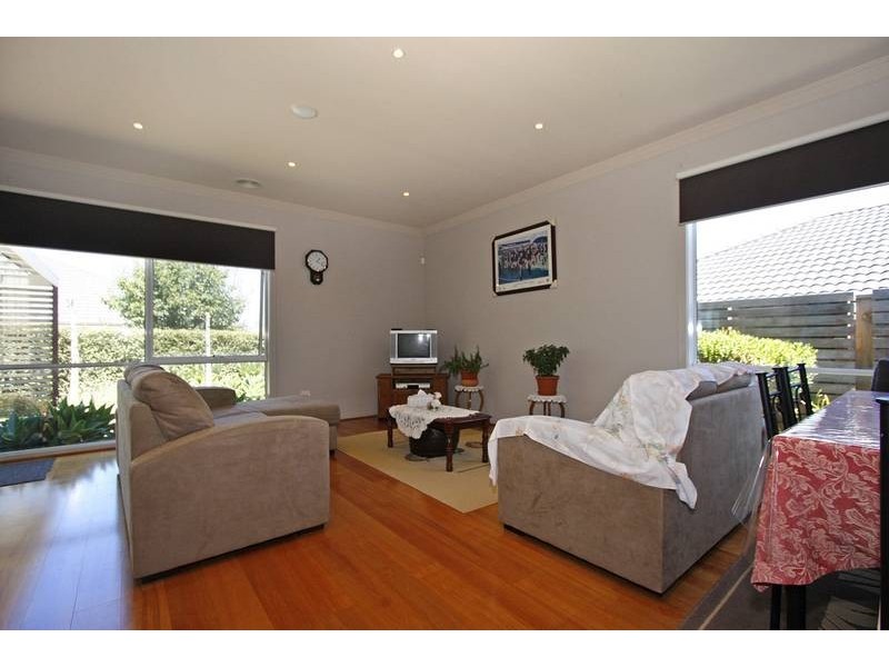 7 Cedarwood Crescent, Berwick VIC 3806