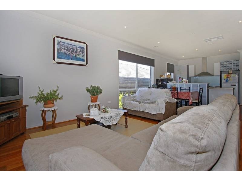 7 Cedarwood Crescent, Berwick VIC 3806