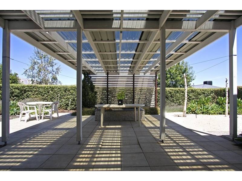 7 Cedarwood Crescent, Berwick VIC 3806