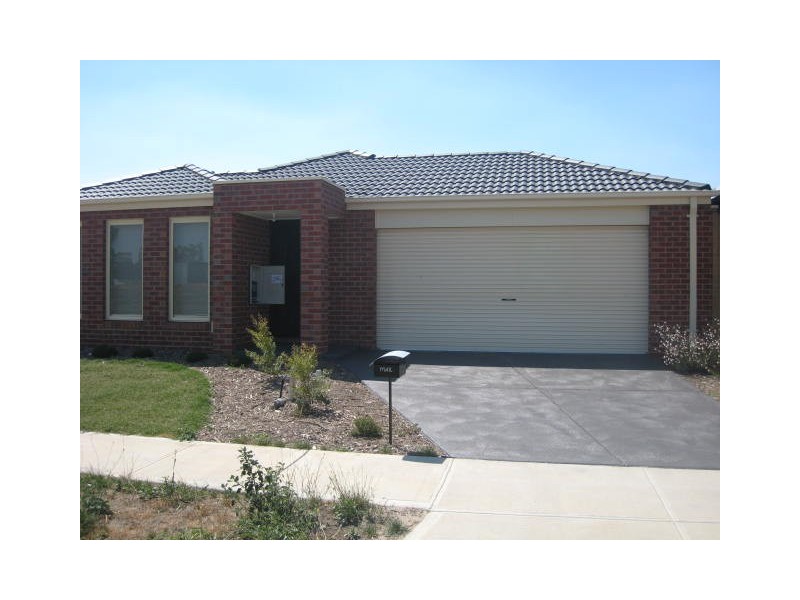 205 Bluemist Circuit, Lyndhurst VIC 3975