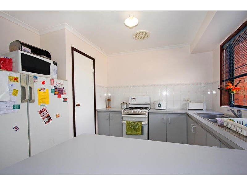 8 The Spur, Hampton Park VIC 3976