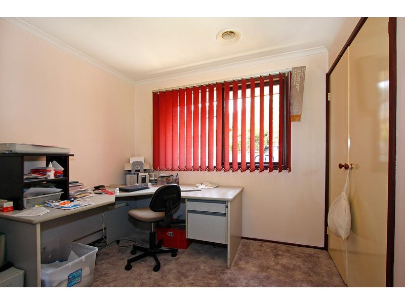 8 The Spur, Hampton Park VIC 3976