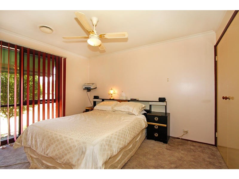 8 The Spur, Hampton Park VIC 3976