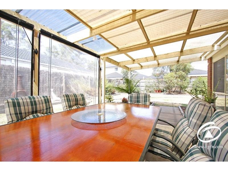 3 O’Reilly, Lynbrook VIC 3975