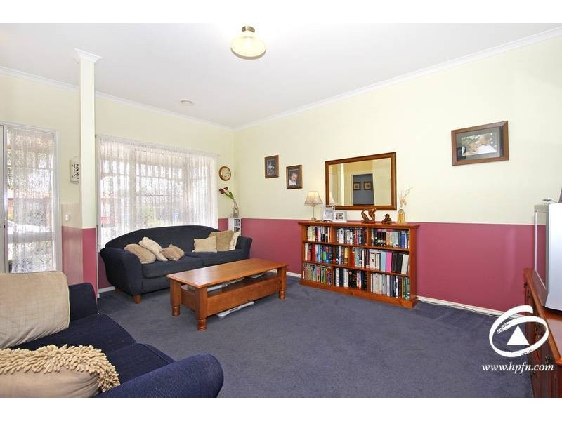 16 Harford Close, Lynbrook VIC 3975
