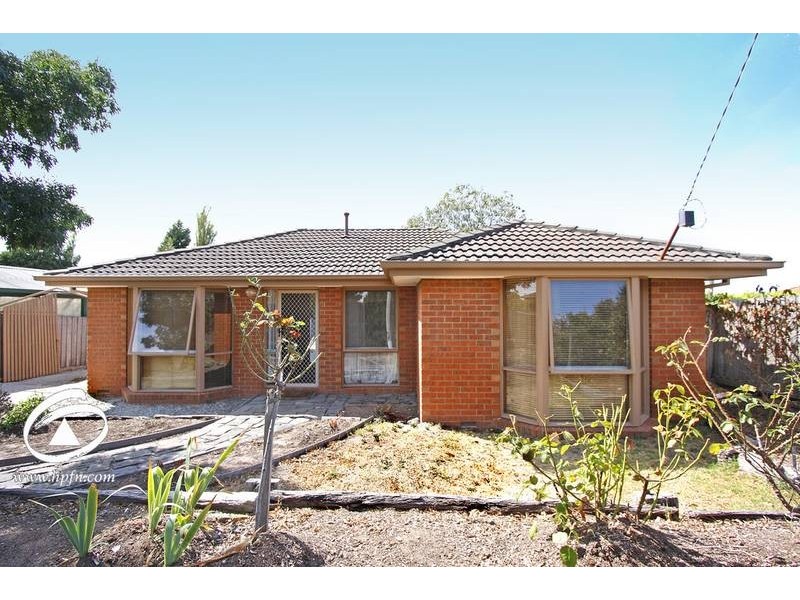 47 Michelle Drive, Hampton Park VIC 3976