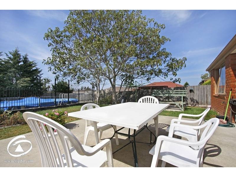 47 Michelle Drive, Hampton Park VIC 3976