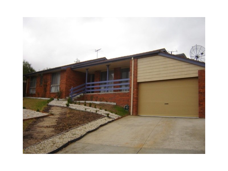 11 Darling Court, Hampton Park VIC 3976