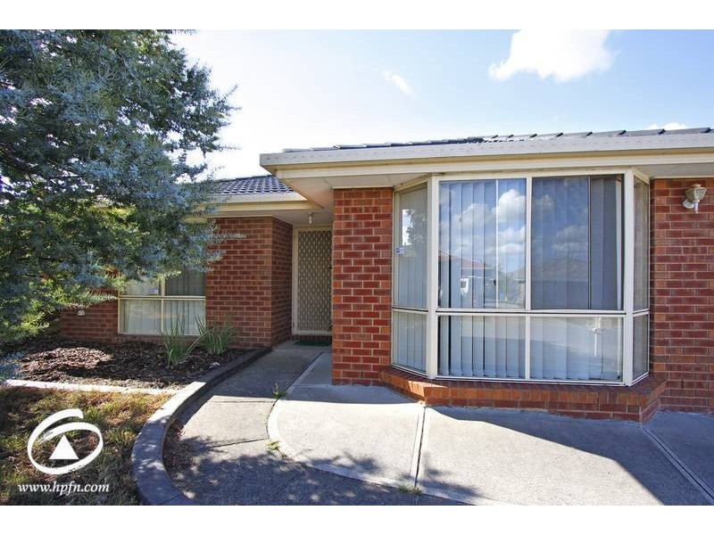 16 Cirrus Close, Hampton Park VIC 3976