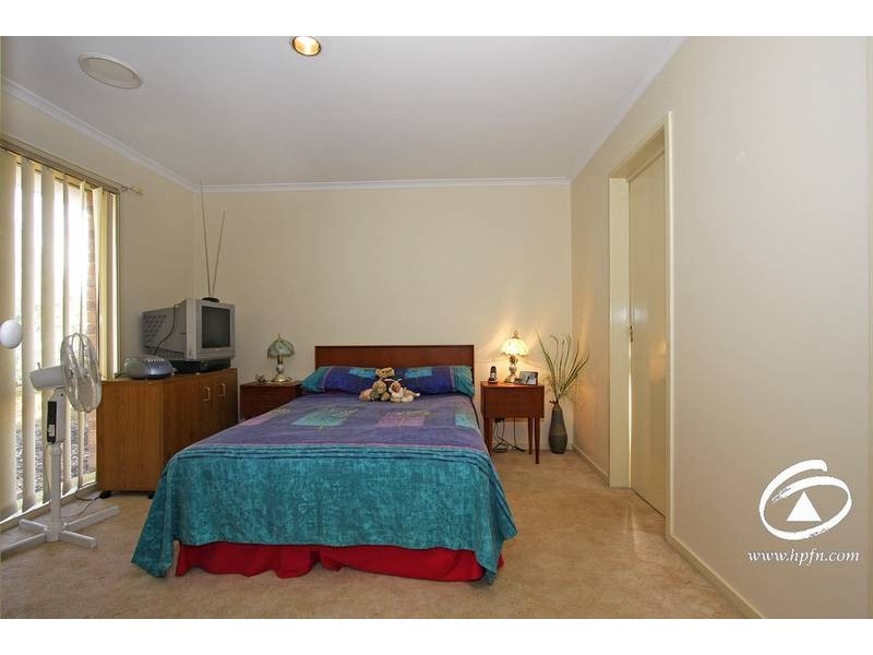 16 Cirrus Close, Hampton Park VIC 3976