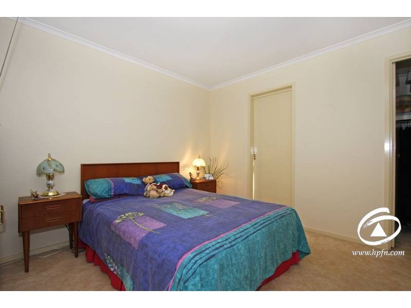 16 Cirrus Close, Hampton Park VIC 3976