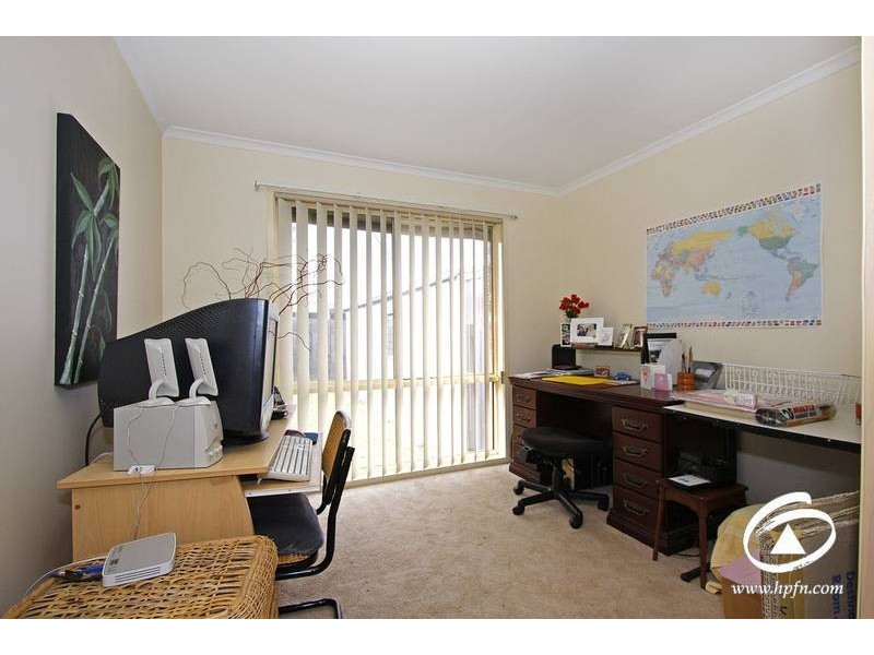 16 Cirrus Close, Hampton Park VIC 3976