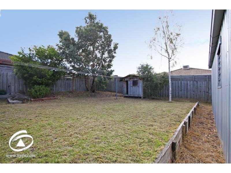 16 Cirrus Close, Hampton Park VIC 3976