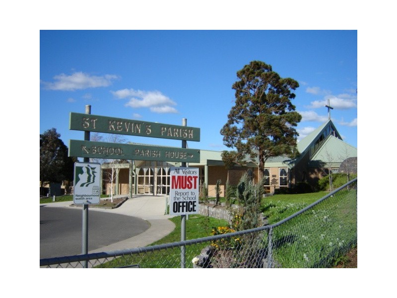 3 Pollina Close, Hampton Park VIC 3976