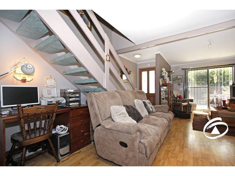 13/20-22 Somerville Road, Hampton Park VIC 3976