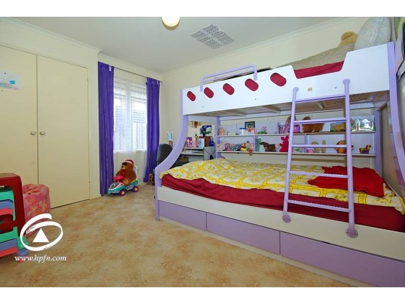 28 Scarborough Dve, Narre Warren South VIC 3805