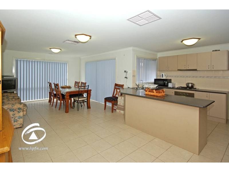 3 Rudd Court, Lynbrook VIC 3975