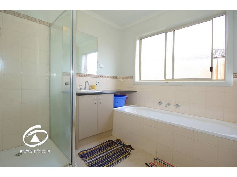 3 Rudd Court, Lynbrook VIC 3975