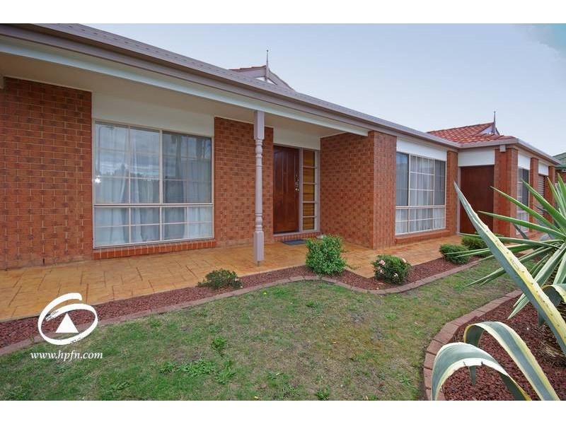 10 Stratus Court, Hampton Park VIC 3976