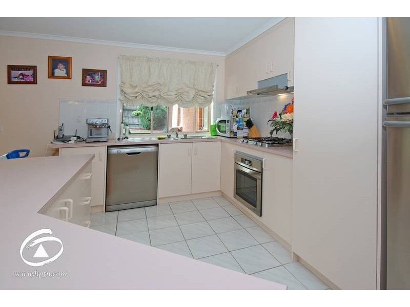 10 Stratus Court, Hampton Park VIC 3976