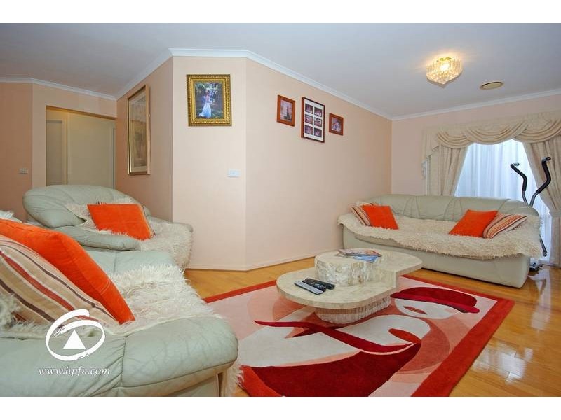 10 Stratus Court, Hampton Park VIC 3976