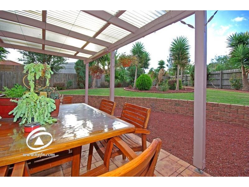 10 Stratus Court, Hampton Park VIC 3976