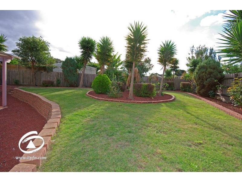 10 Stratus Court, Hampton Park VIC 3976