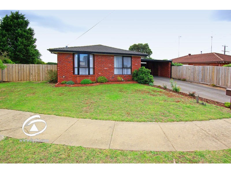 2 Hughes Court, Hampton Park VIC 3976