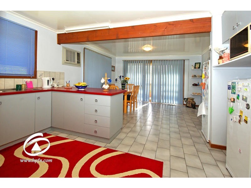 2 Hughes Court, Hampton Park VIC 3976