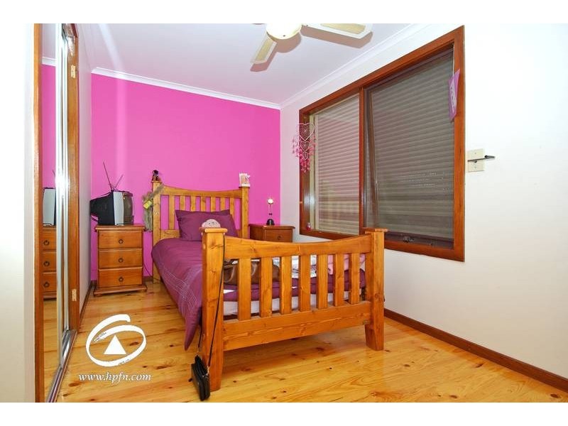 8 Templer Avenue, Hampton Park VIC 3976