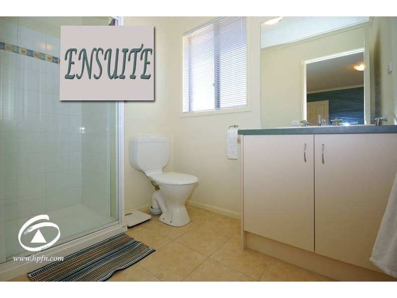 18 Henning Avenue, Lynbrook VIC 3975