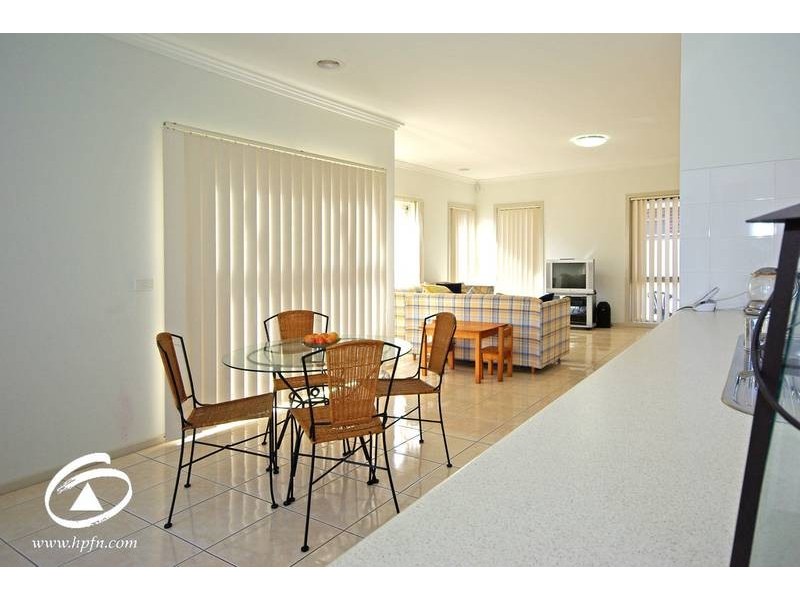 9/22 Paterson Drive, Lynbrook VIC 3975
