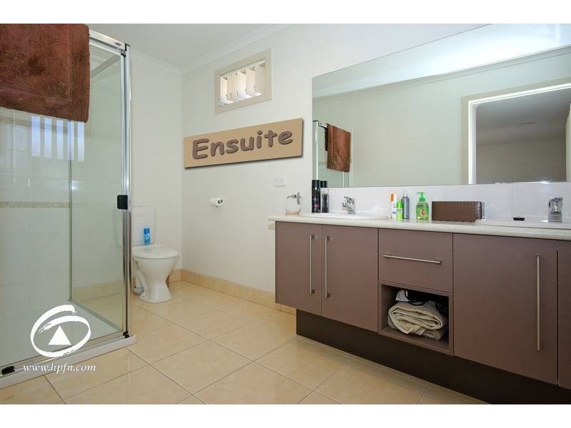 9/22 Paterson Drive, Lynbrook VIC 3975