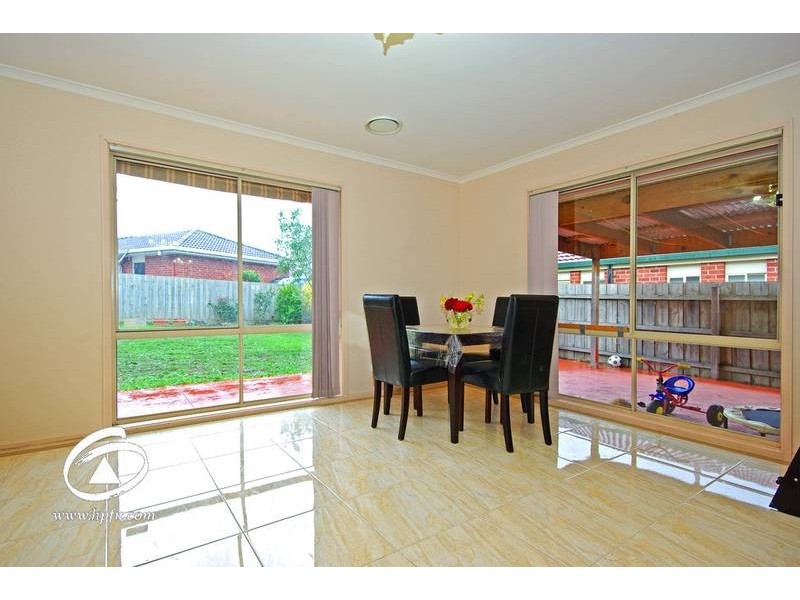 11 Nimbus Court, Hampton Park VIC 3976