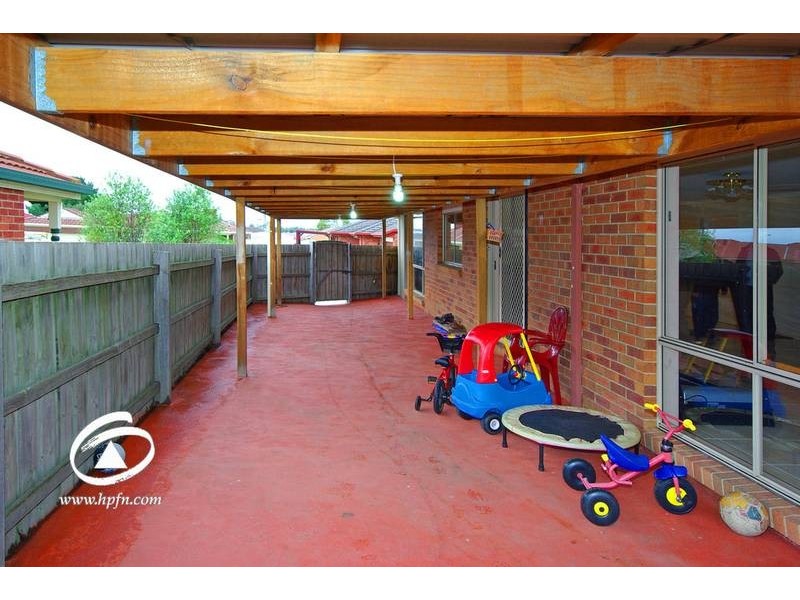11 Nimbus Court, Hampton Park VIC 3976