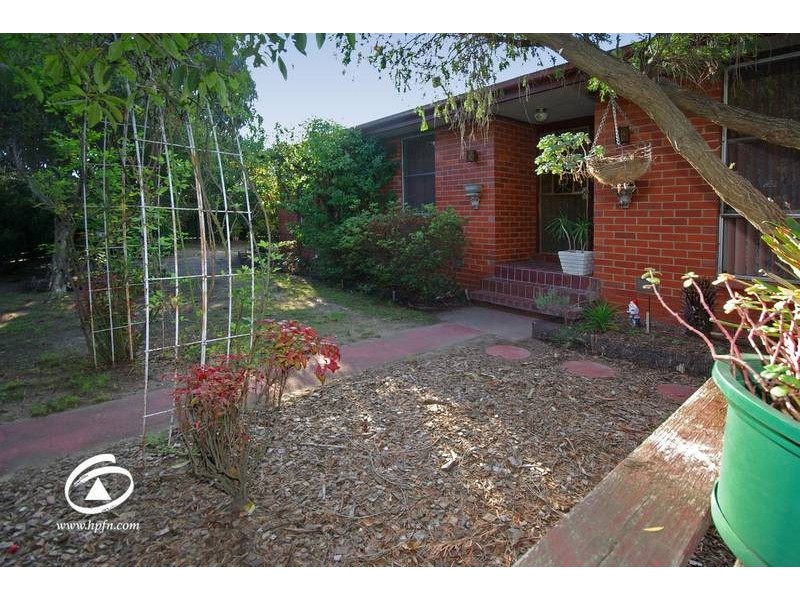 2 Silvan Grove, Hampton Park VIC 3976
