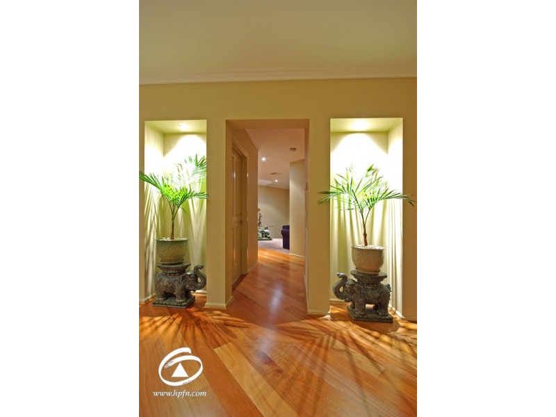 11 Canadian Maple Place, Lyndhurst VIC 3975