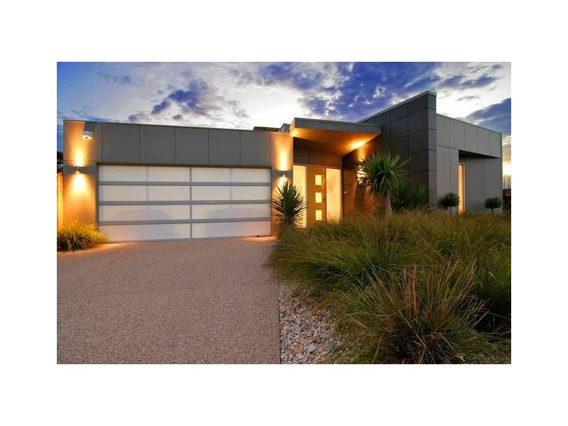 1 Moreton Bay Boulevard, Lyndhurst VIC 3975