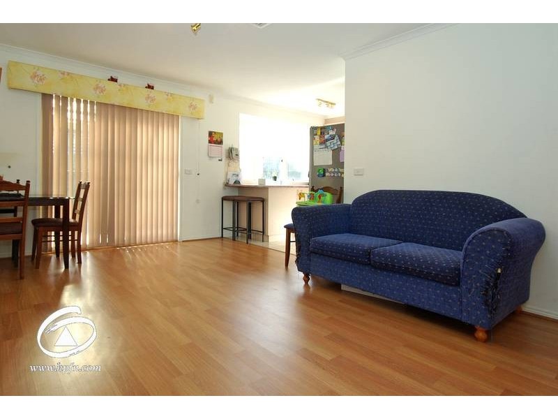 1 Brady Close, Lynbrook VIC 3975