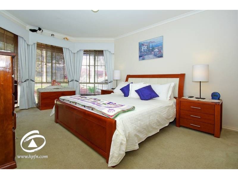 6 Chauncy Way, Lynbrook VIC 3975