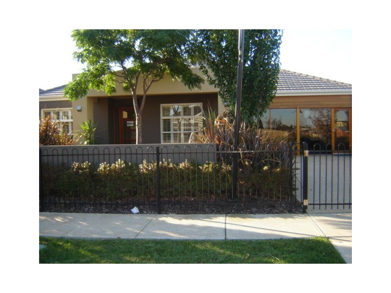 Lot 12, 24 Fallingwater Drive, Pakenham VIC 3810